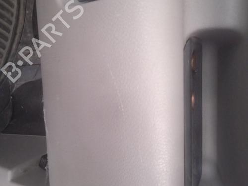 Used Glove box Glove box LAND ROVER FREELANDER I (L314) 2.0 DI 4x4 (98 hp) 21675461 21675461