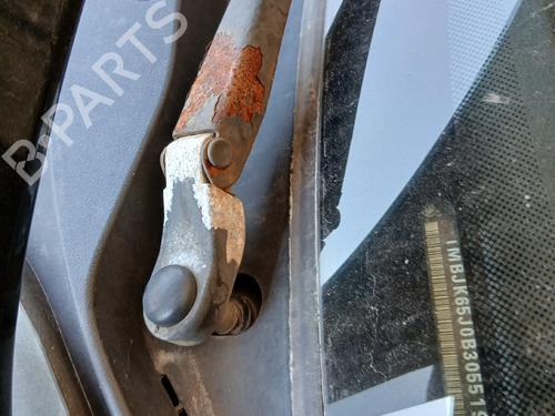Used Front windshield wiper arm Front windshield wiper arm 38290648 38290648
