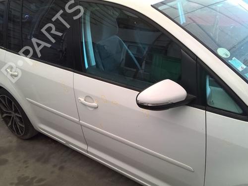 right-front-door-vw-touran-1t3-2010-2011-2012-2013-2014-2015-2016-38927703 main image