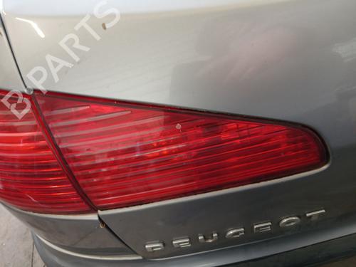 Heckleuchte links hinten für PEUGEOT 607 (9D, 9U) 2.0 HDi (107 hp) 31756555