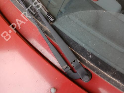 Used Front windshield wiper arm Front windshield wiper arm RENAULT TWINGO I (C06_) 1.2 (C066, C068) (58 hp) 36010204 36010204