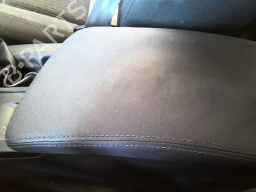 Used Armrest / Center console Armrest / Center console 38911397 38911397