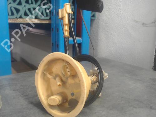 Used Fuel pump BMW 3 (E46) 320 d (150 hp) 29488619