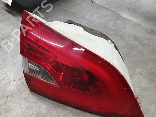 Venstre baglygte bagklap Venstre baglygte bagklap PEUGEOT 308 SW II (LC_, LJ_, LR_, LX_, L4_) 1.6 BlueHDi 120 (120 hp) 37036743 37036743