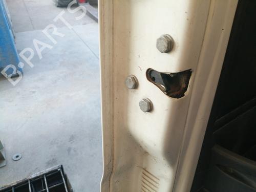 Used Front left lock PEUGEOT BOXER Van (230L) 2.5 D (86 hp) 28014745