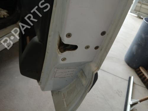 Front right lock PEUGEOT EXPERT Van (222) 1.9 D 70 | BP28567752C97 