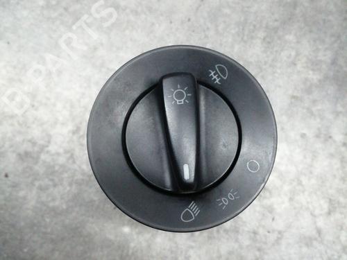 Used Headlight switch SKODA FABIA II (542) 1.9 TDI (105 hp) 25032072