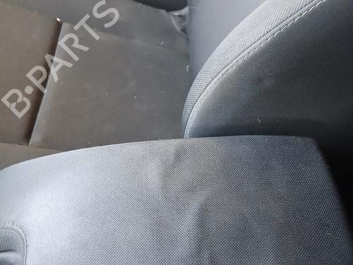 Used Armrest / Center console Armrest / Center console RENAULT MEGANE III Coupe (DZ0/1_) 1.5 dCi (DZ0B) (106 hp) 36140976 36140976