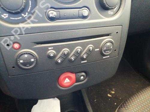 Radio RENAULT CLIO III (BR0/1, CR0/1) 1.2 16V (BR0P, CR0P) | BP24402724E6 