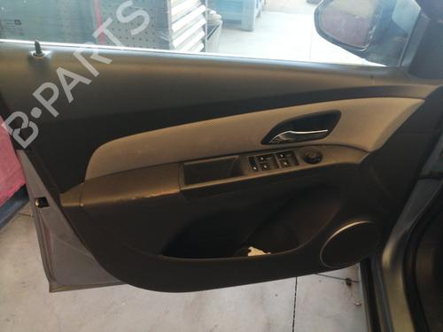 Rudehejsemekanisme ventre foran CHEVROLET CRUZE (J300) 2.0 CDI (163 hp) 27618815