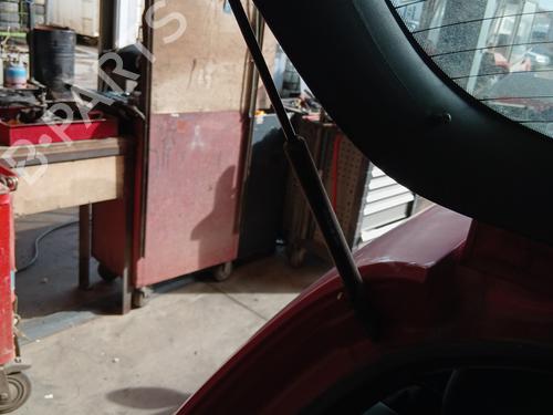 Used Tailgate lift support Tailgate lift support ALFA ROMEO 147 (937_) 1.9 JTD (937.AXD1A, 937.BXD1A, 937.AXV1A, 937.BXB1A,... (115 hp) 32993204 32993204