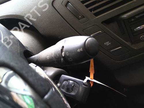 Used Steering column stalk Steering column stalk 38977671 38977671