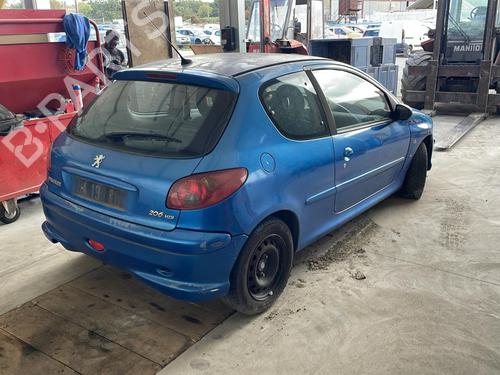 Left mirror PEUGEOT 206 Hatchback (2A/C) 2.0 HDI 90 | BP20885407C26 