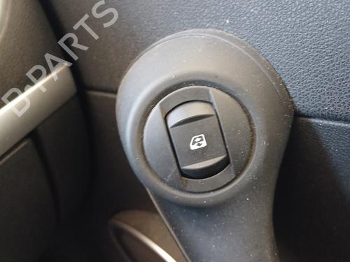 Used Right front window switch Right front window switch RENAULT CLIO III (BR0/1, CR0/1) [2005-2014] 36009795 36009795