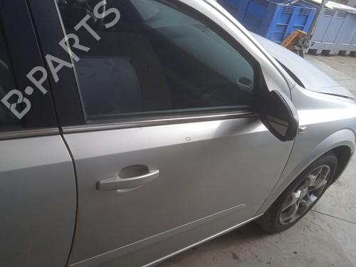 Used Right front door OPEL ASTRA H (A04) 1.9 CDTI (L48) (120 hp) 21281709