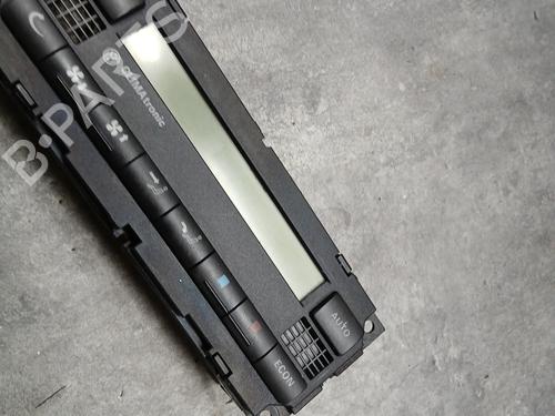 Used Climate control Climate control VW BORA I (1J2) 1.9 TDI (110 hp) 30813815 30813815