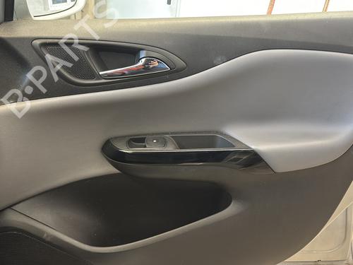 Elevalunas delantero derecho OPEL CORSA E (X15) 1.3 CDTI (08, 68) (75 hp) 31279551