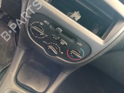 Climate control PEUGEOT 206 SW (2E/K) 1.4 HDi | BP36009587I5 - Image 2