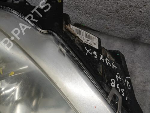 Right headlight CITROËN XSARA (N1) 2.0 HDi 90 | BP30490701C29 