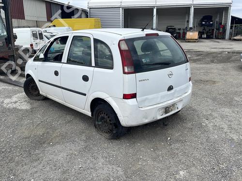 Left headlight OPEL MERIVA A MPV (X03) 1.7 DTI (E75) | BP21275880C28 