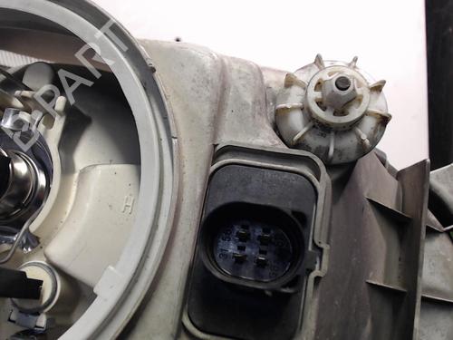 Left headlight VW GOLF III (1H1) 1.9 TDI | BP20883783C28 