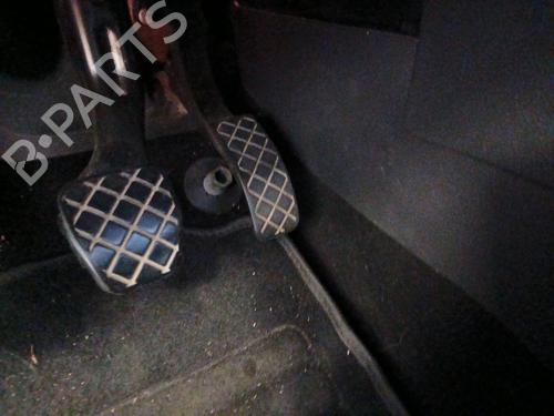 Used Pedal VW POLO IV (9N_, 9A_) 1.9 TDI (101 hp) 31907634
