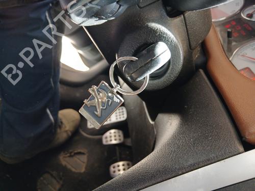 ignition-barrel-peugeot-307-cc-3b-2003-2004-2005-2006-2007-2008-2009-36009501 main image