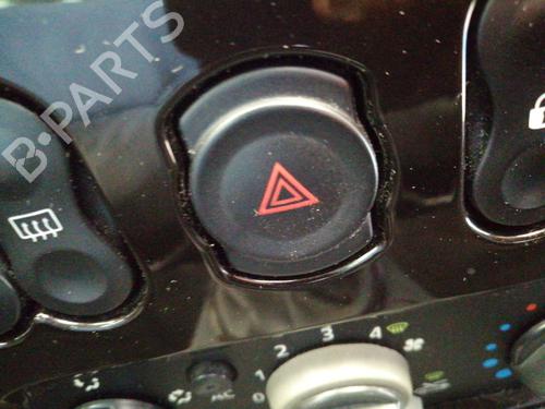 Used Warning switch Warning switch DACIA DUSTER (HS_) 1.5 dCi (86 hp) 26731813 26731813
