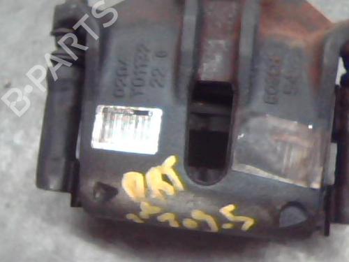 Used Right front brake caliper Right front brake caliper PEUGEOT 208 I (CA_, CC_) 1.2 VTI 82 (82 hp) 34558592 34558592