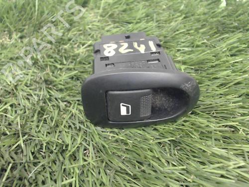 Used Right rear window switch Right rear window switch CITROËN C3 Pluriel (HB_) 1.6 (109 hp) 20883597 20883597