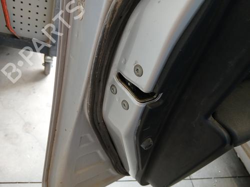 Used Front left lock TOYOTA AVENSIS Saloon (_T27_) 2.2 D-4D (ADT271_, ADT271R) (150 hp) 29888782