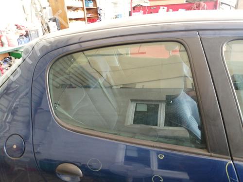 Used Rear right door window PEUGEOT 206 Hatchback (2A/C) 1.9 D (69 hp) 27934301