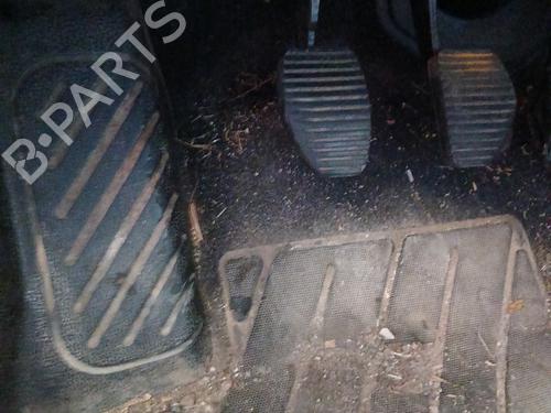 Clutch pedal PEUGEOT 406 Break (8E/F) 2.1 TD 12V | BP30161862I13 
