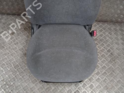 Right front seat TOYOTA YARIS (_P1_) 1.0 (SCP10_, SCP10R) | BP32493138C16