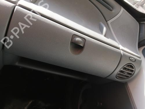 Guantera RENAULT KANGOO Express (FC0/1_) D 65 1.9 (FC0E, FC02, FC0J, FC0N) (64 hp) 31355605