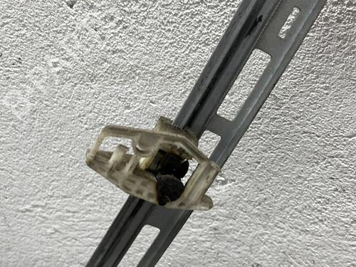 Front right window mechanism PEUGEOT 206 Hatchback (2A/C) 1.6 16V | BP26492500C23 