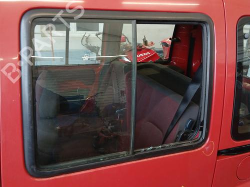 Porta lateral/correr esquerda Porta lateral/correr esquerda FIAT DOBLO Box Body/MPV (223_) 1.9 D (223ZXB1A) (63 hp) 32018715 32018715