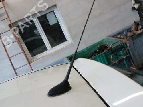 Antenne/Base CITROËN C3 I (FC_, FN_) 1.4 HDi (68 hp) 31770253