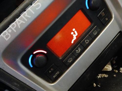 Climate control PEUGEOT 307 CC (3B) 2.0 HDi 135 | BP29844887I5