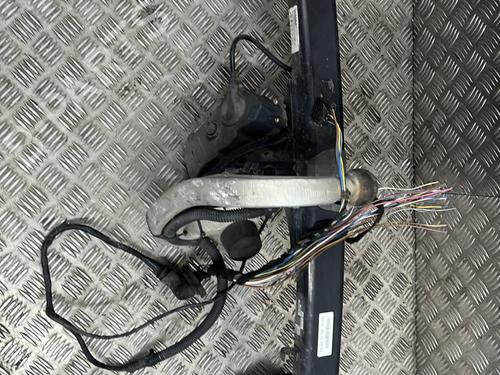 Trækkugle/Mekanisme Trækkugle/Mekanisme BMW 3 (E90) 318 d (143 hp) 33475606 33475606