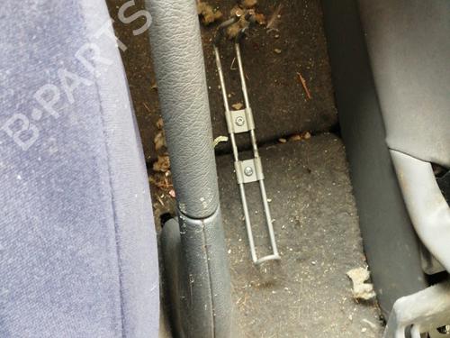 Used Hand brake CITROËN XSARA PICASSO (N68) 1.6 HDi (90 hp) 26410267