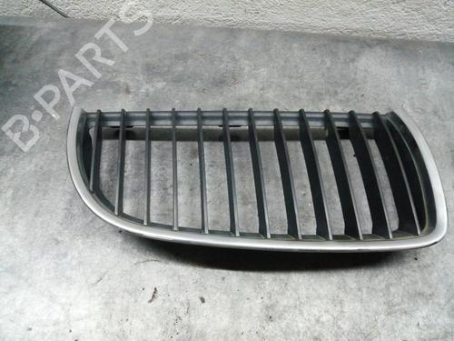 Used Grille BMW 3 (E90) 320 d (163 hp) 24430166