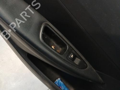 Used Left rear window switch PEUGEOT 308 SW I (4E_, 4H_) 1.6 HDi (109 hp) 31576661