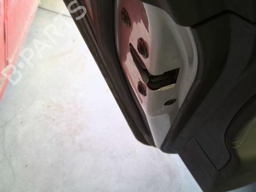 Used Rear left lock Rear left lock 39095009 39095009