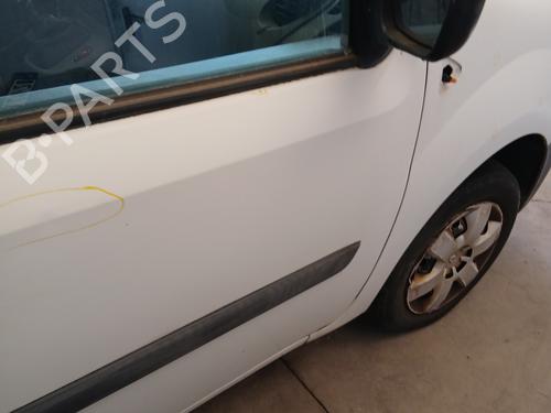 Drzwi przednie prawe RENAULT KANGOO / GRAND KANGOO II (KW0/1_) 1.5 dCi 90 (KW05, KW08, KW0G, KW11) | BP29973681C3 