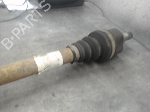 Used Left front driveshaft Left front driveshaft PEUGEOT 5008 (0U_, 0E_) 1.6 HDi (112 hp) 39664493 39664493