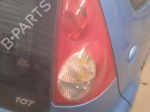 Right taillight PEUGEOT 107 (PM_, PN_) 1.0 | BP22791569C35 