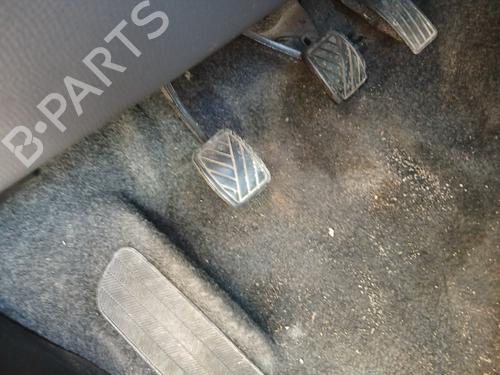 Used Clutch pedal SUZUKI SWIFT III (MZ, EZ) 1.3 DDiS (RS413D) (75 hp) 30126396