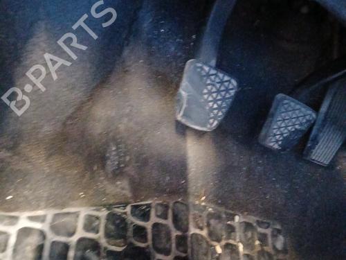 Used Clutch pedal OPEL ASTRA G Estate (T98) 1.6 16V (F35) (101 hp) 29760352