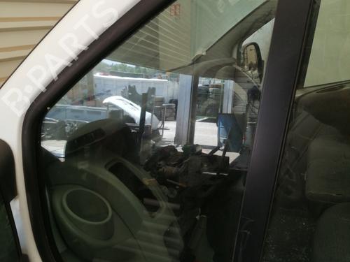 Luna custodia delantera izquierda RENAULT TRAFIC II Van (FL) 1.9 dCi 100 (FL0C) (101 hp) 25000346